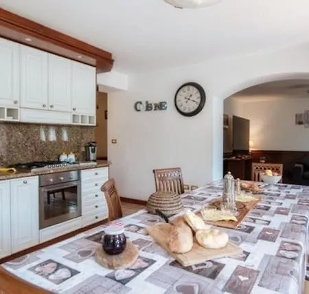 Villa Charming House Lisa, View *